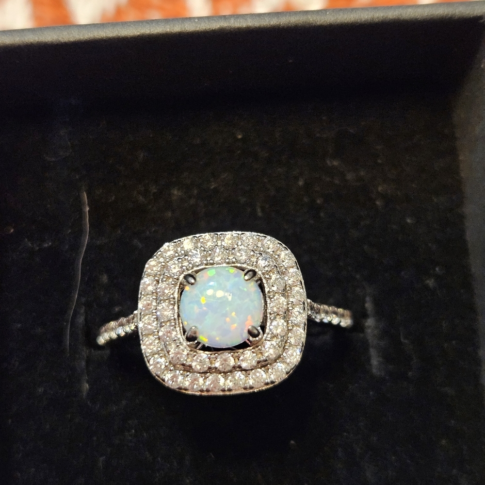 Opal ring - Picture 2 of 4